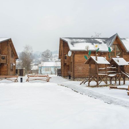 Hotel Gerdan Verkhovina ヴェルホヴィナ エクステリア 写真