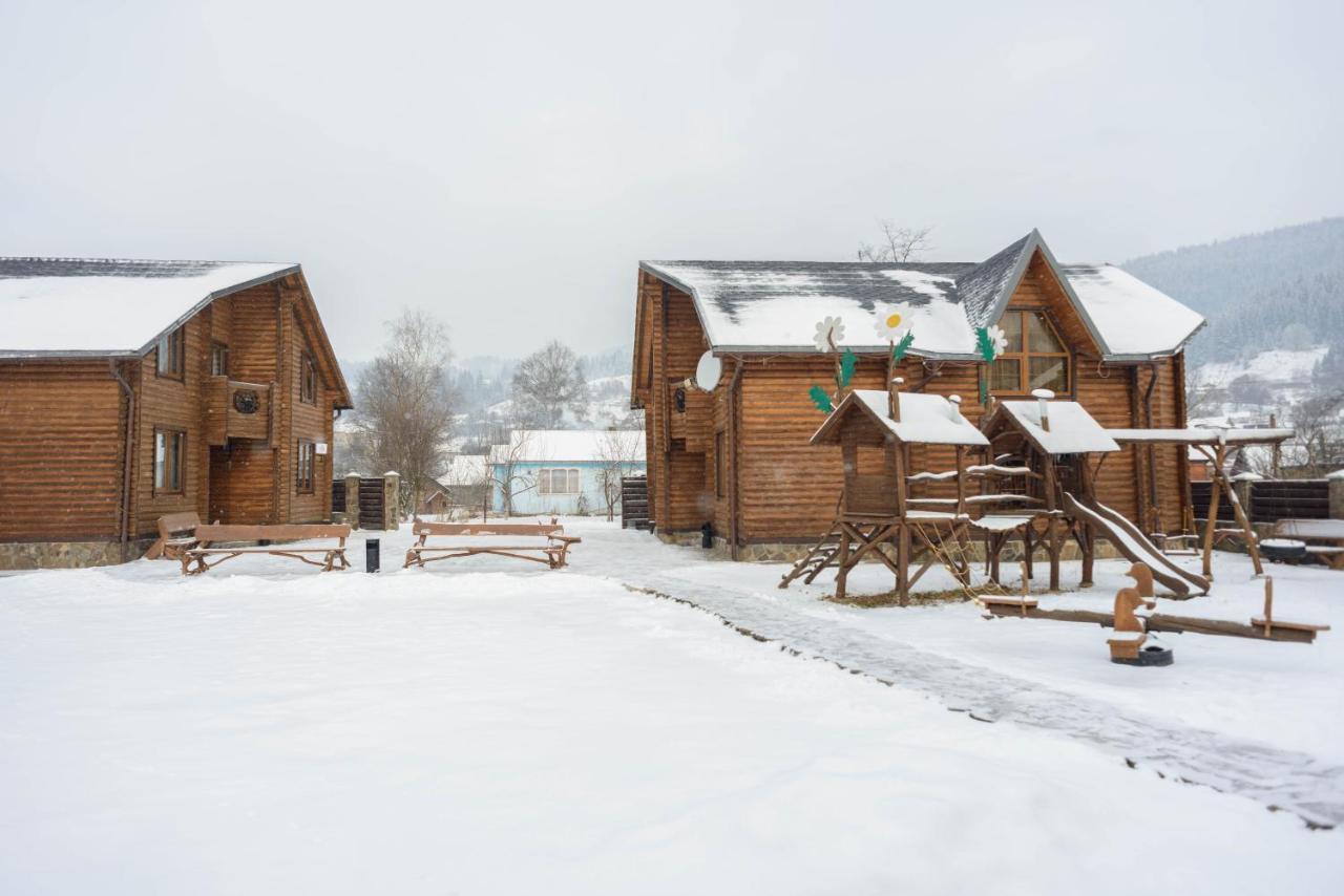 Hotel Gerdan Verkhovina ヴェルホヴィナ エクステリア 写真