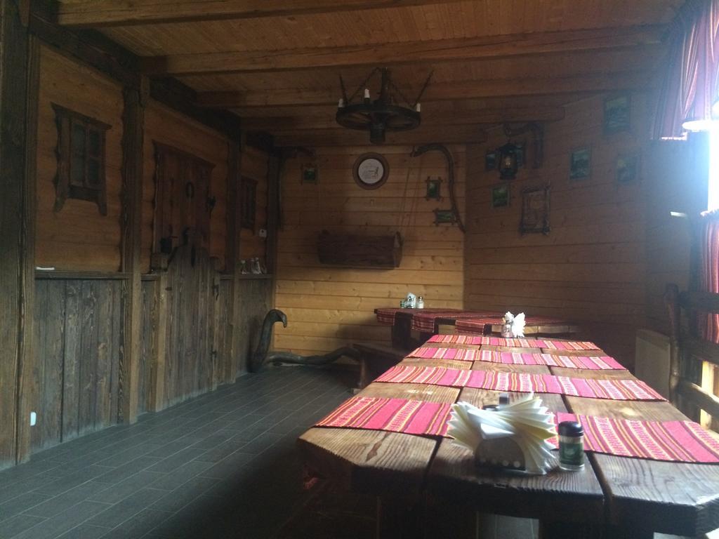 Hotel Gerdan Verkhovina ヴェルホヴィナ エクステリア 写真