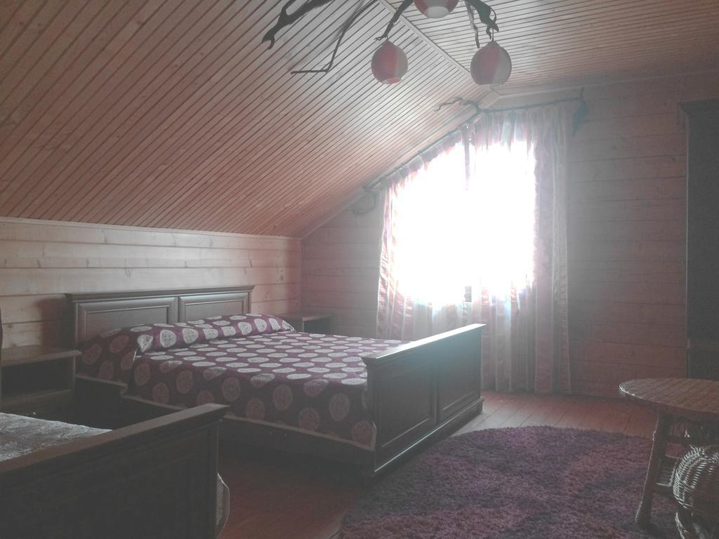 Hotel Gerdan Verkhovina ヴェルホヴィナ 部屋 写真